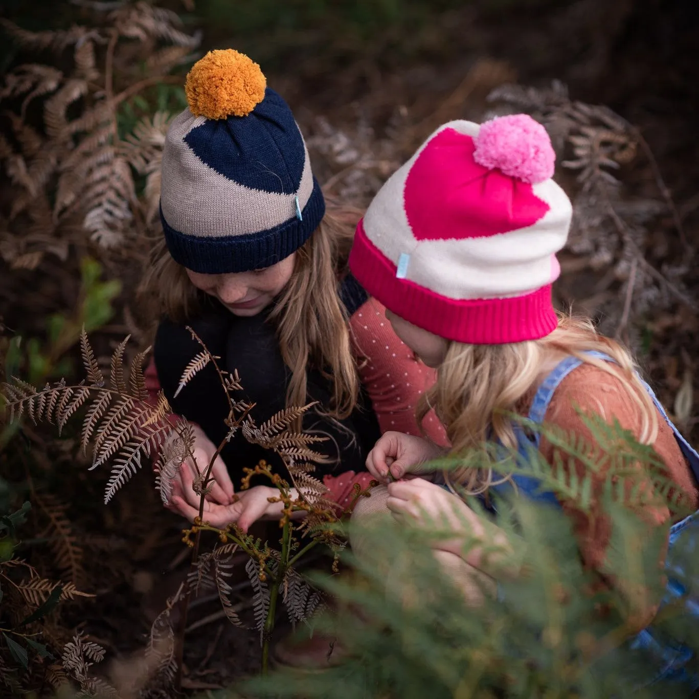 Acorn Kids: Stripes Beanie Navy Stone Mustard