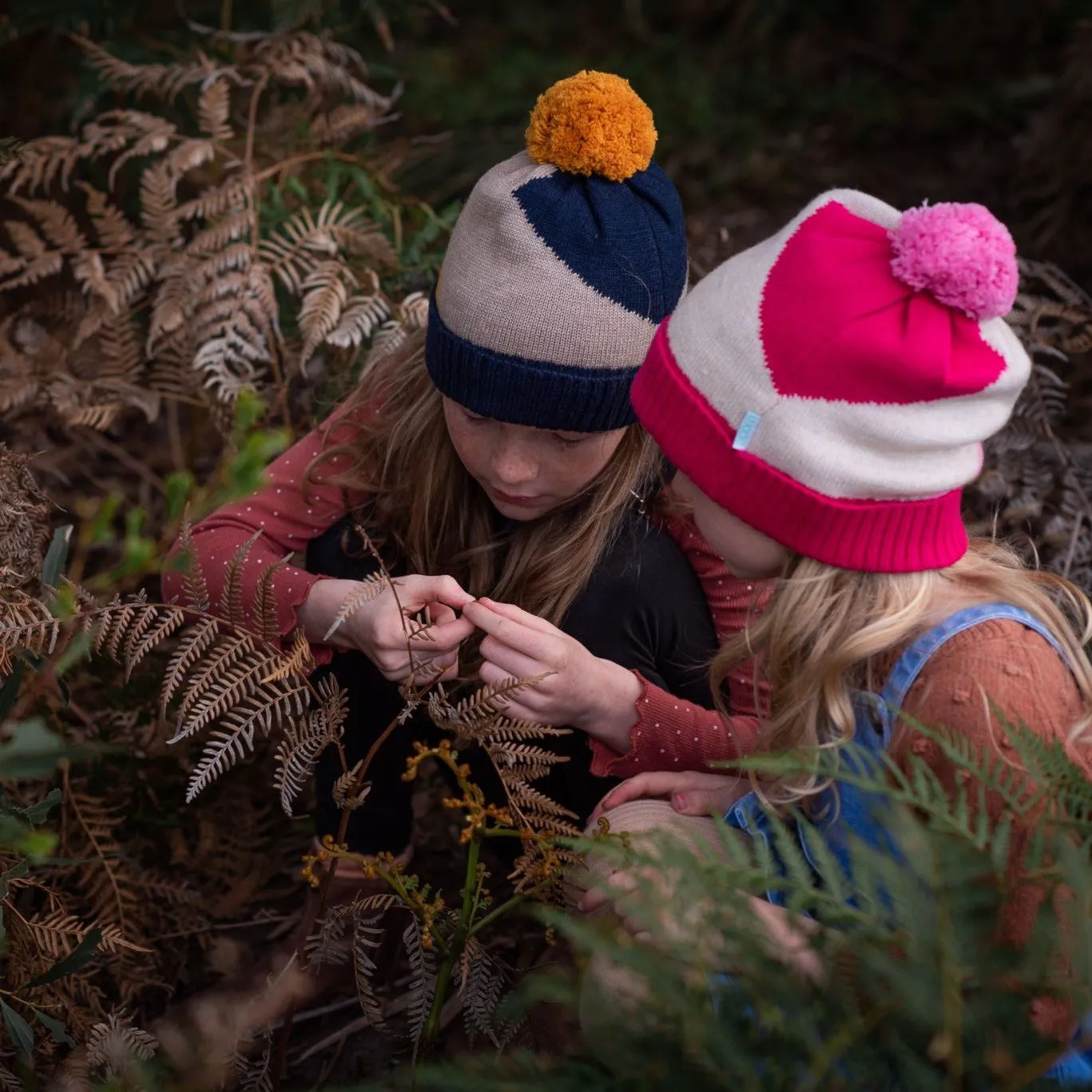 Acorn Kids: Stripes Beanie Navy Stone Mustard