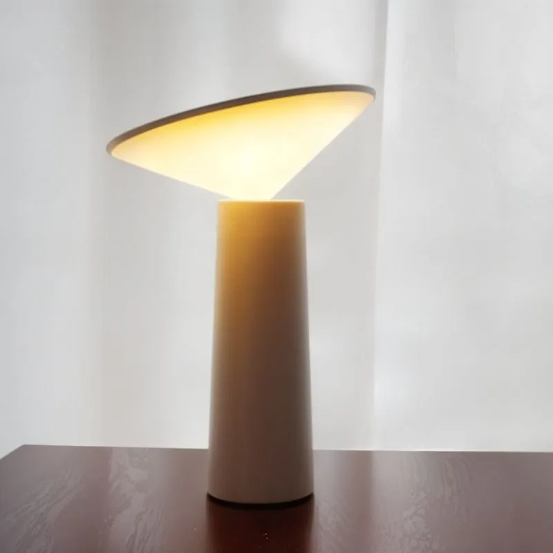 Aonani Table Lamp