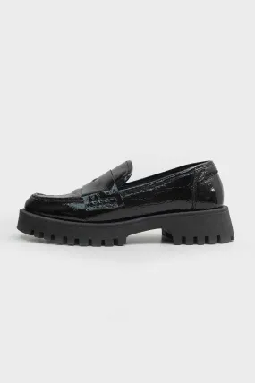 CHUNKY PATENT LOAFERS