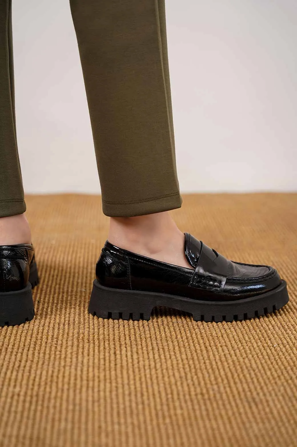 CHUNKY PATENT LOAFERS