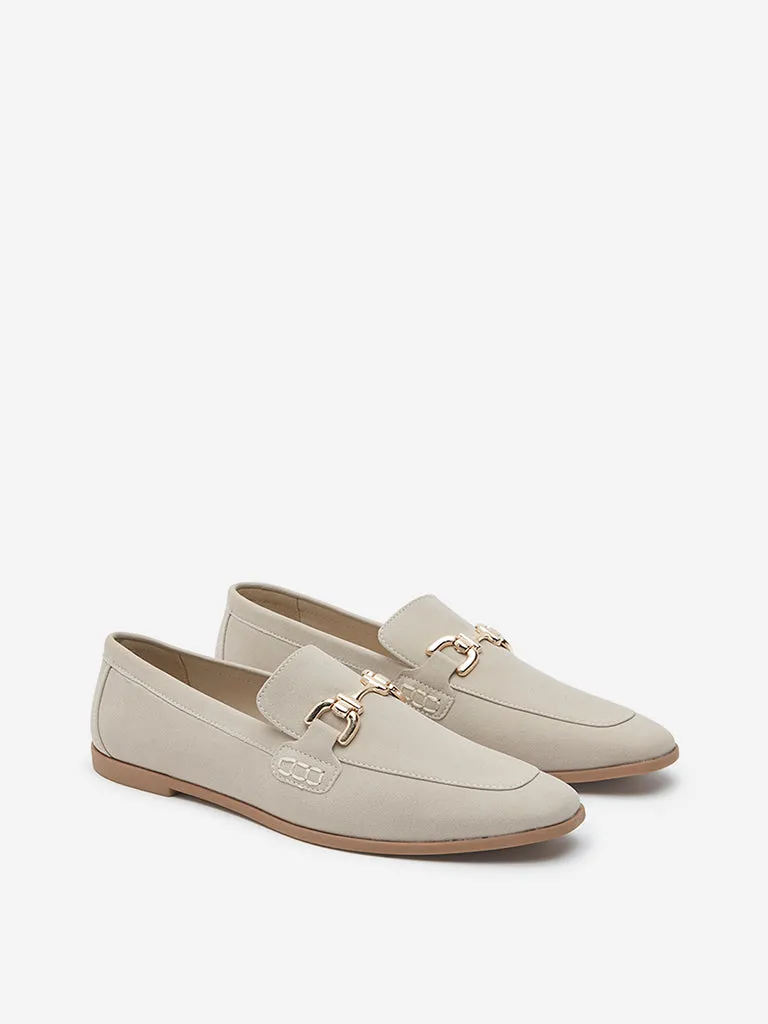 LUNA BLU Ivory Metal Detailed Loafers