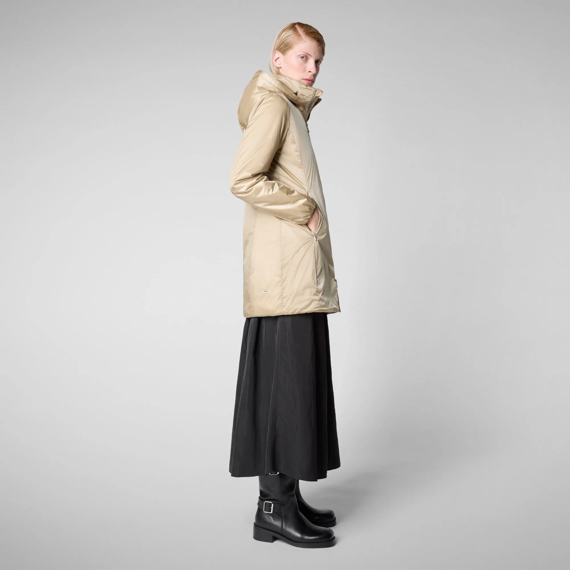 Woman's hooded coat Rhia in wood beige